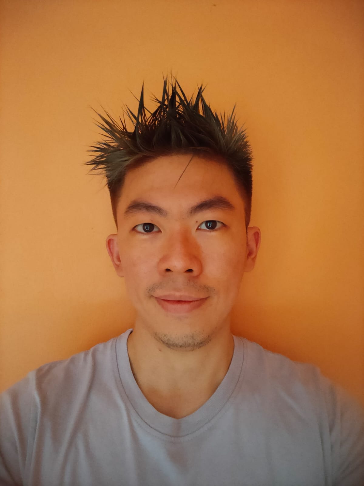 selfie photo of Frans